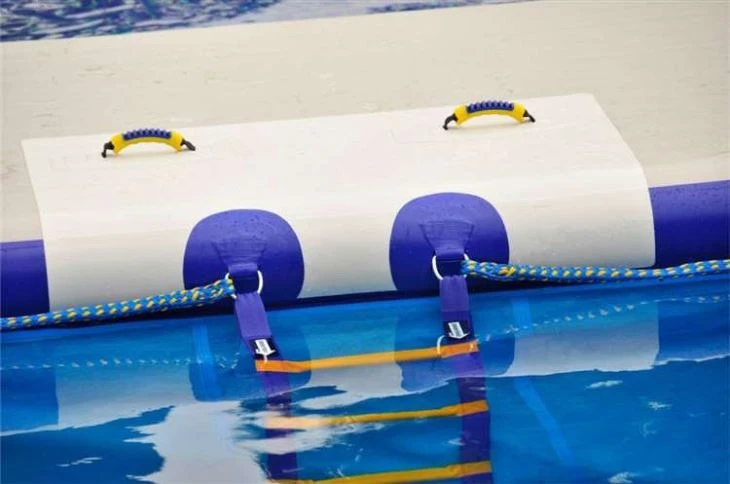 Anti-jellyfish floating Pool